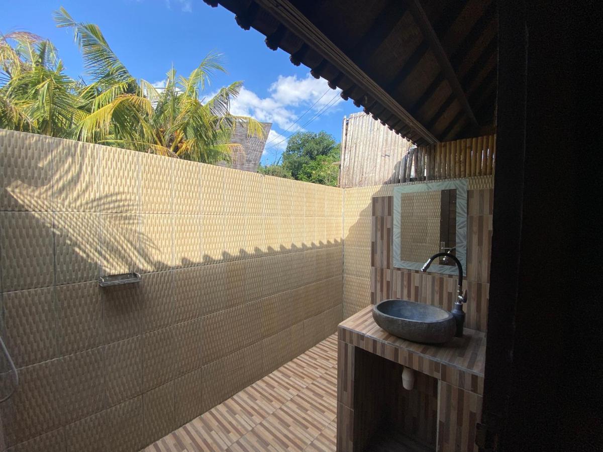 Lembah Bhucarya Hotel Lembongan Exterior foto