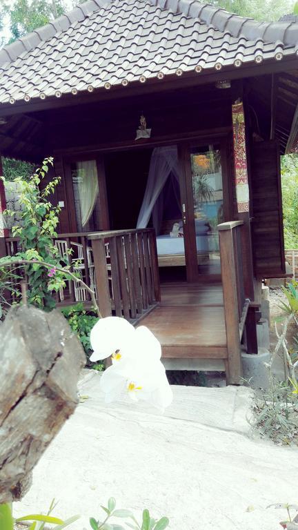 Lembah Bhucarya Hotel Lembongan Exterior foto