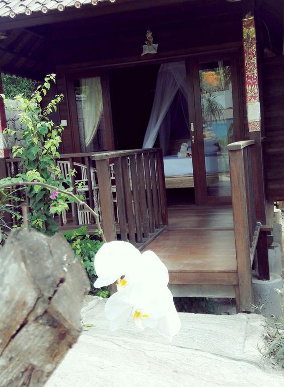 Lembah Bhucarya Hotel Lembongan Exterior foto