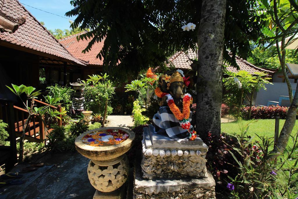 Lembah Bhucarya Hotel Lembongan Exterior foto